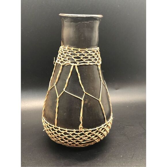 Vintage Mid Century Wooden Vase With Basketry Weave Overlay - Picture 10 of 10